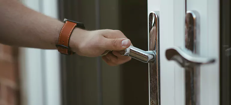 Lock Stile Activating Bracket in Ocoee, FL