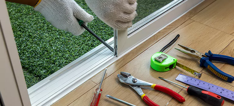 Window Hinge Repair in Ocoee, FL
